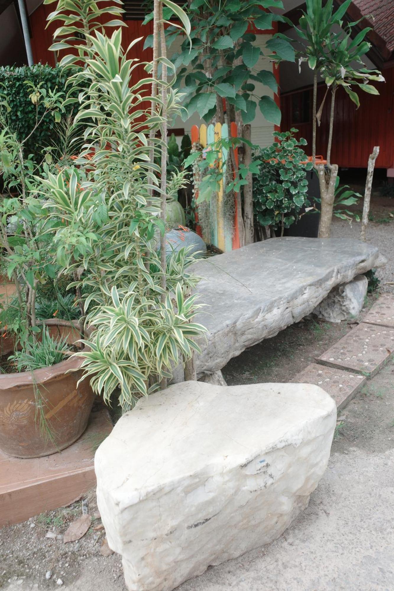 Haad Somboon House Hotell Bang Saphan Exteriör bild